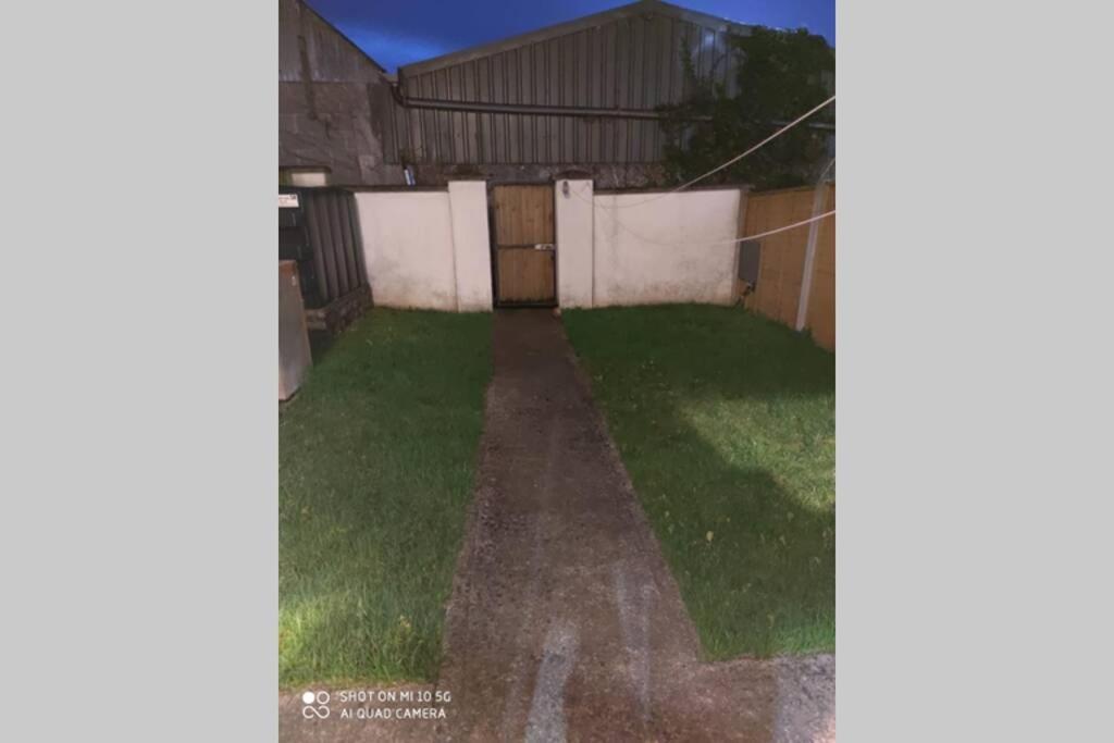 Townhouse 3 Barrow Lane Bagenalstown Exterior foto
